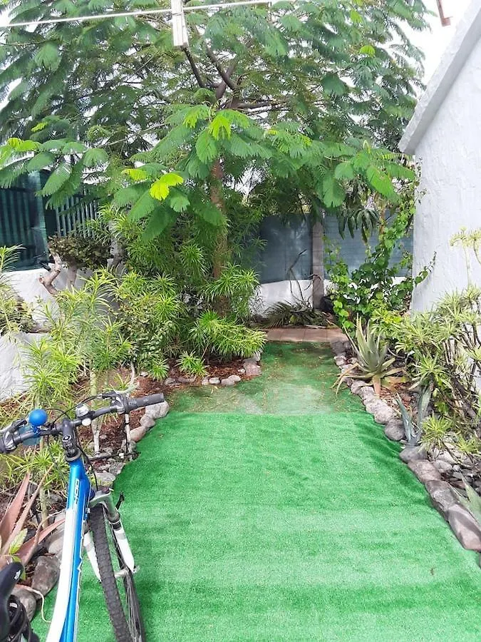 Holiday home Tres Beau Bungalow,Jardin Tropical, Renovation Ete 2020 Playa del Ingles  Spain