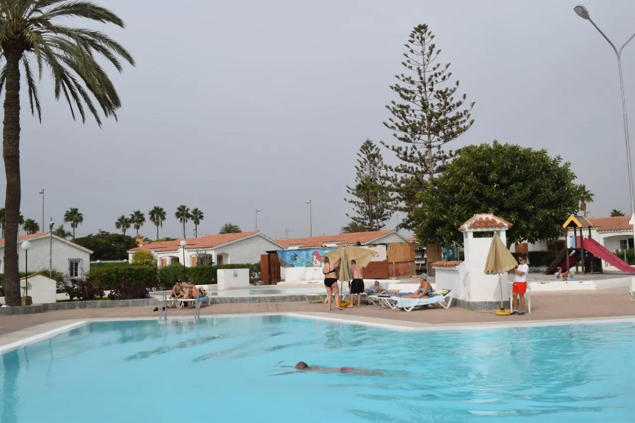 Tres Beau Bungalow,Jardin Tropical, Renovation Ete 2020 Playa del Ingles  0*, Playa del Ingles (Gran Canaria)